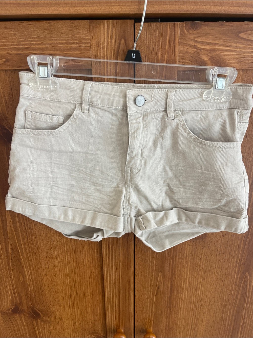 H&M Beige Cuffed Cotton Shorts
